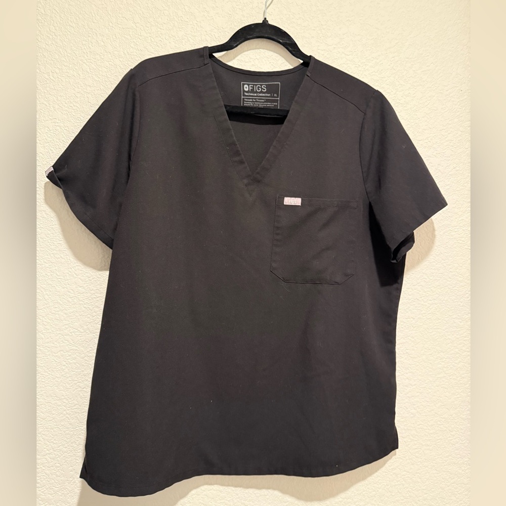 Figs Black Women's Top